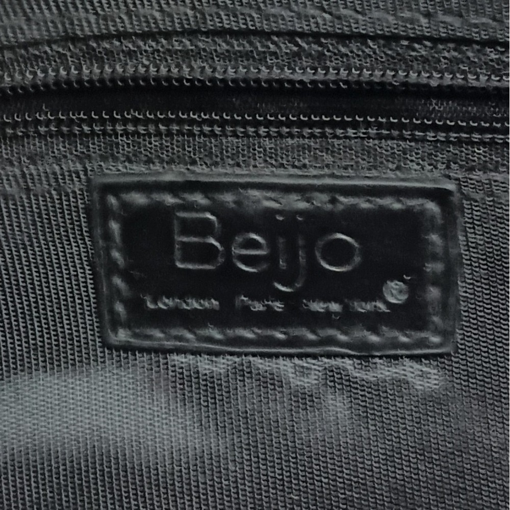 Beijo Black patent purse SKUW36 - Picture 4 of 13